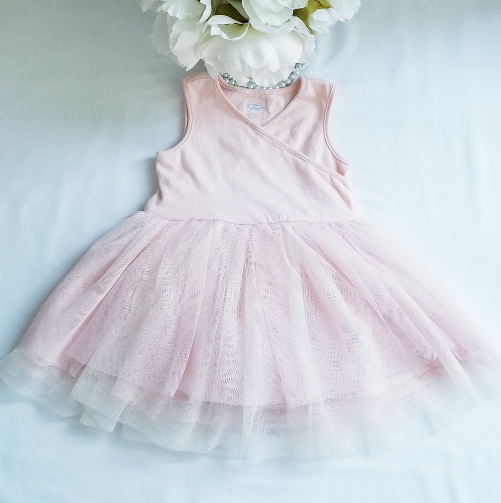 Old Navy Baby Girl's Peach Bodysuit Tutu Dress Size 3-6 Months